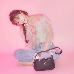 Soyeon gallery image