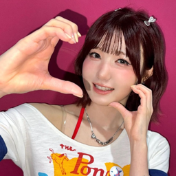 Hitomi gallery image