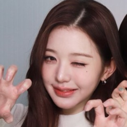 Wonyoung gallery image