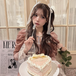 Risa Furusawa gallery image