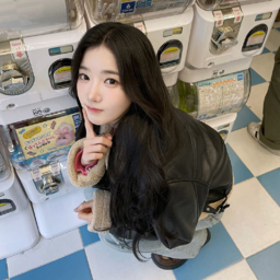 Kim YooYeon gallery image