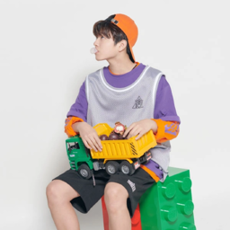 Jinwoo gallery image