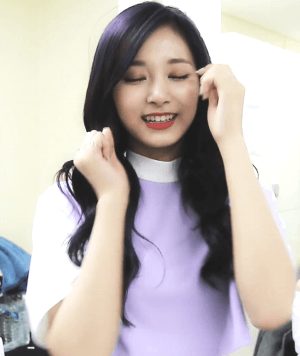 Momo gif