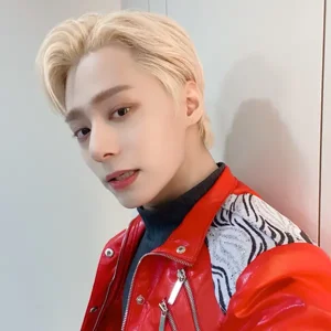 Hwanwoong gallery image