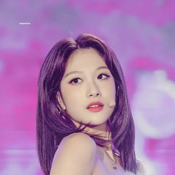 Seoyeon gallery image