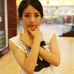 EunB gallery image
