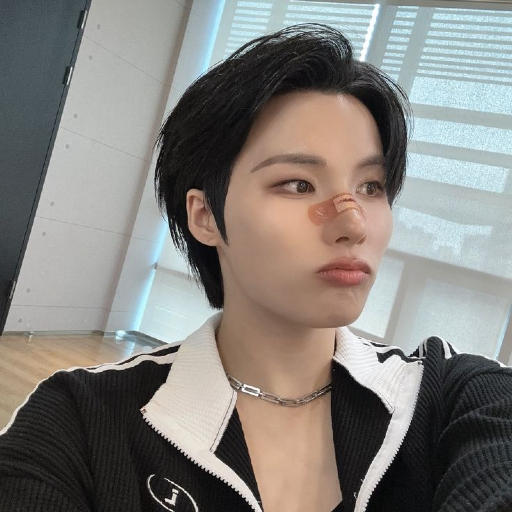 Larawan sa gallery ni Won Hyuk