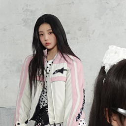 Wonhee gallery image