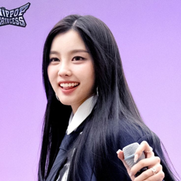 Nam Yuju gallery image