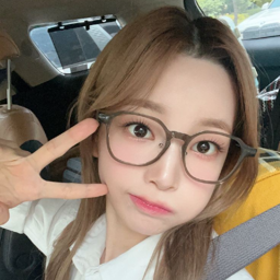 Yeonhee gallery image