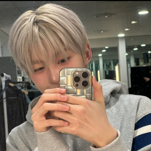 Jihoon gallery image