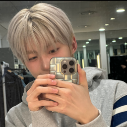 Jihoon gallery image