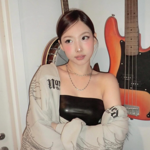 Nayeon gallery image