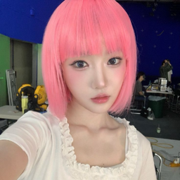 Kim YooYeon gallery image