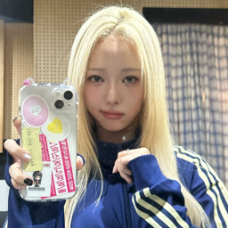 Yeyoung gallery image