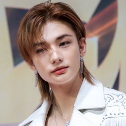 Hyunjin gallery image