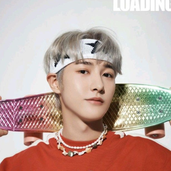 Renjun gallery image