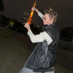 Martin gallery image