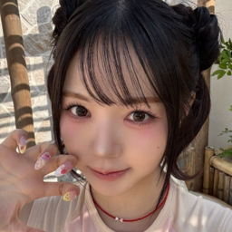 Kim ChaeWon gallery image