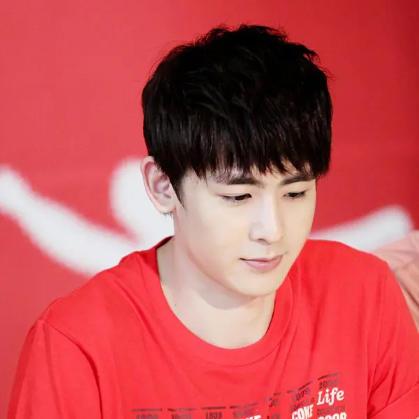 Nichkhun Horvejkul gallery image