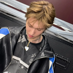 Martin gallery image