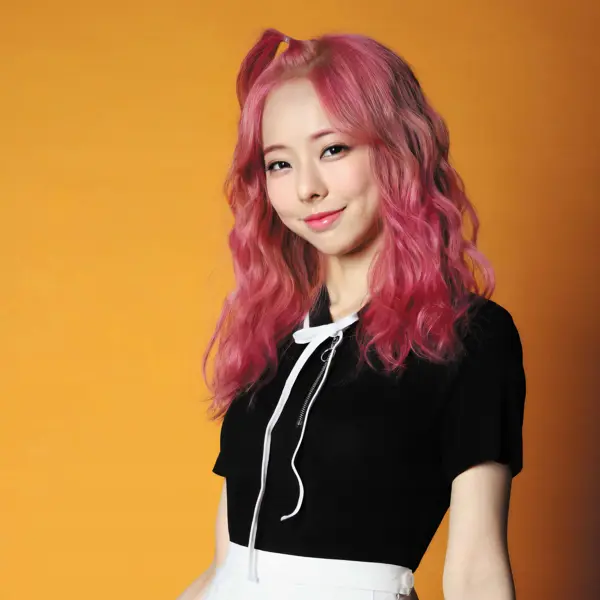 ViVi gallery image