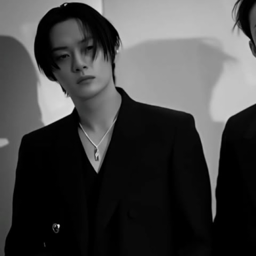 Lee Know gallery image