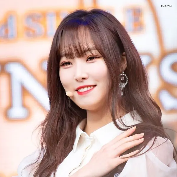 Yuju gallery image