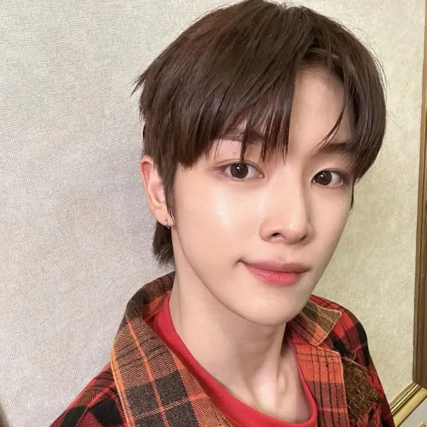 Sungchan gallery image