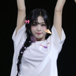 Ahyeon gallery image