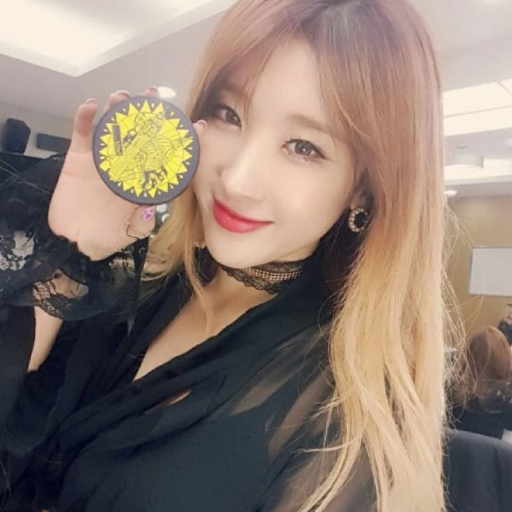 Hyuna Galeriebild