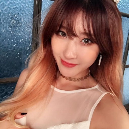 Hyuna Galeriebild