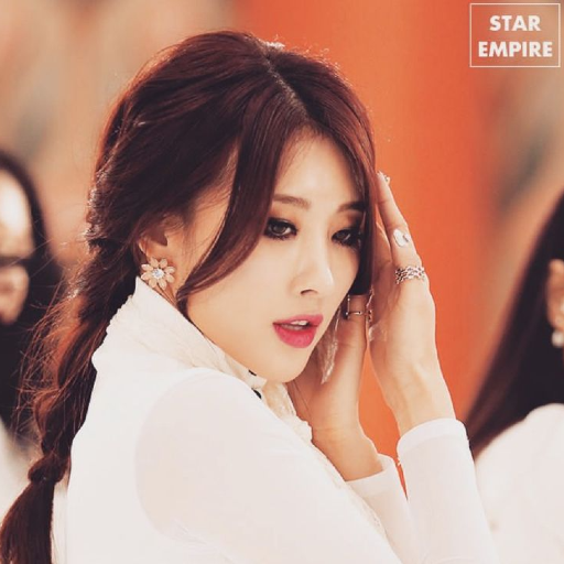 Hyuna Galeriebild