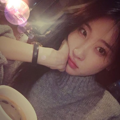 Hyuna Galeriebild
