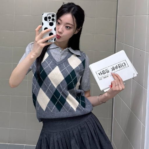 Kyungri gallery image