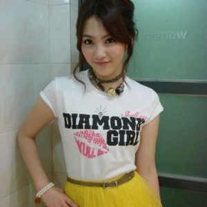 Jiyoung gallery image