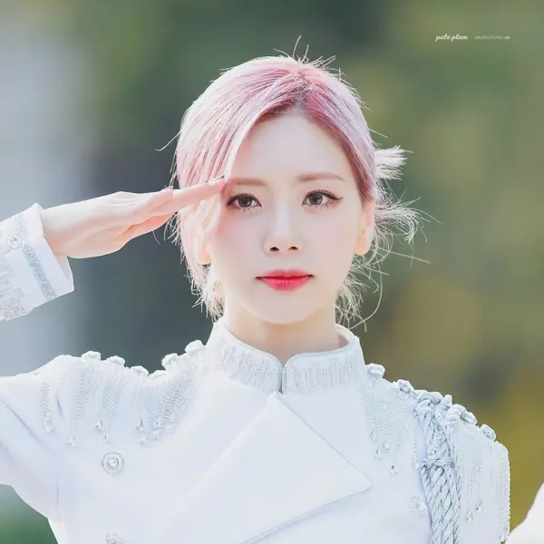 JiU gallery image