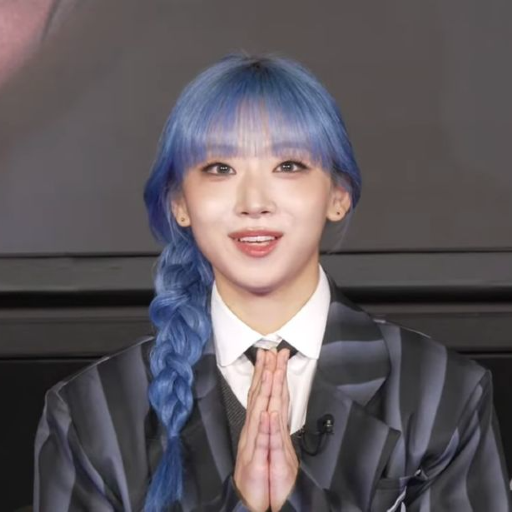 Jisoo gallery image