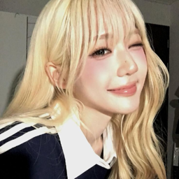 Yoon SeoYeon gallery image