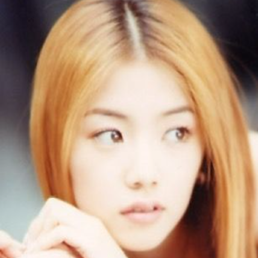 Kim Jihyeのギャラリー画像
