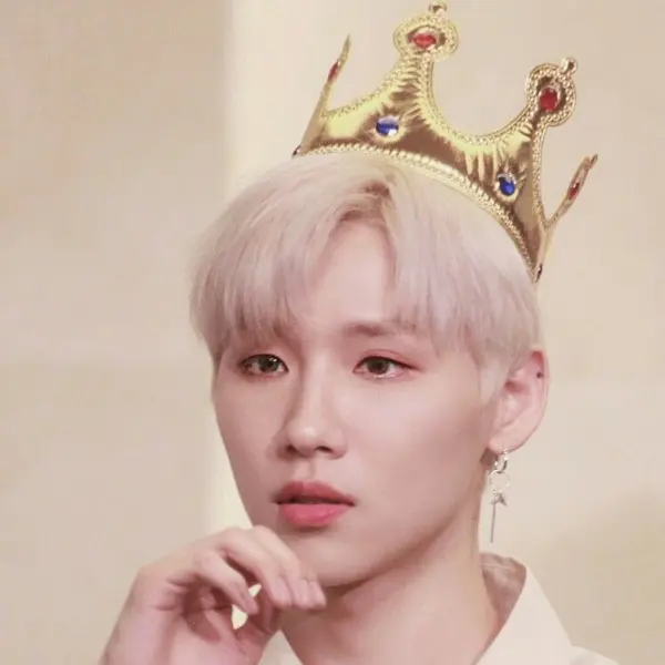 Jeon Woong gallery image