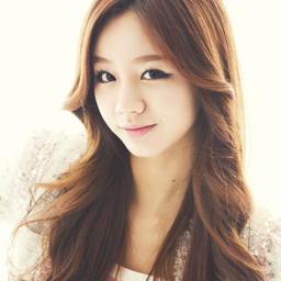 Hyeri gallery image