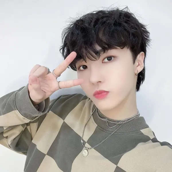 Junghoon gallery image