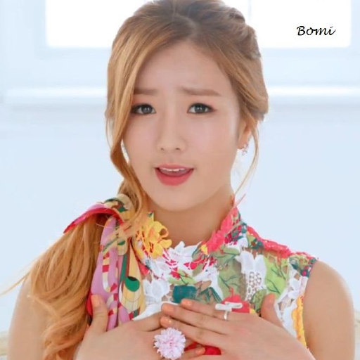 Larawan sa gallery ni Bomi