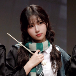 Taerin gallery image