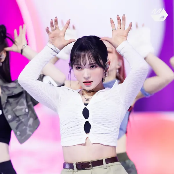 Mashiro gallery image