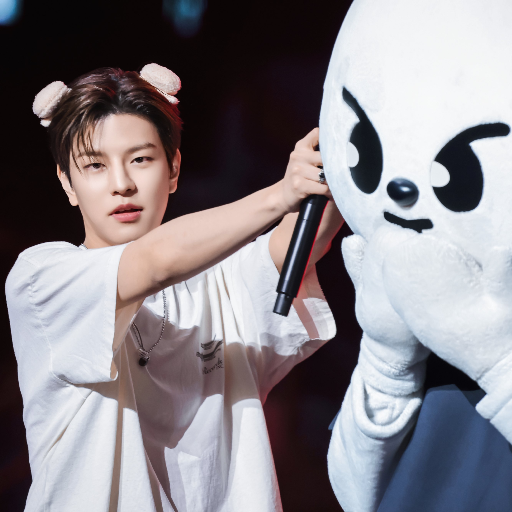 Seungmin gallery image