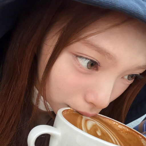 Himesha 갤러리 이미지