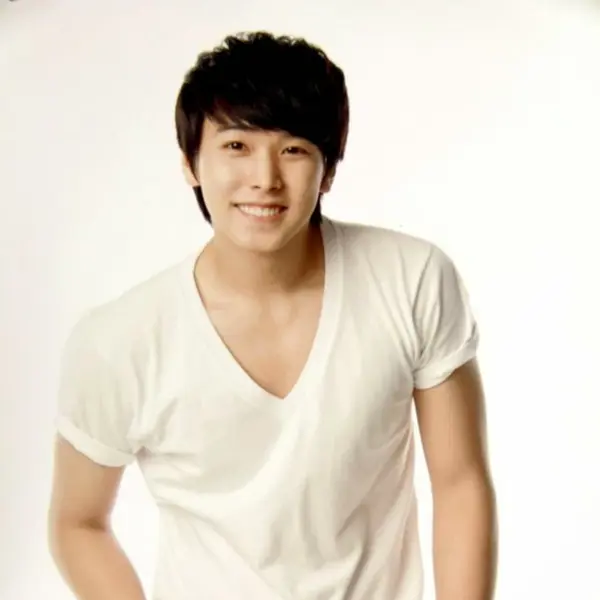 Sungmin gallery image