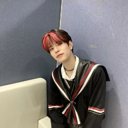 Seungmin gallery image